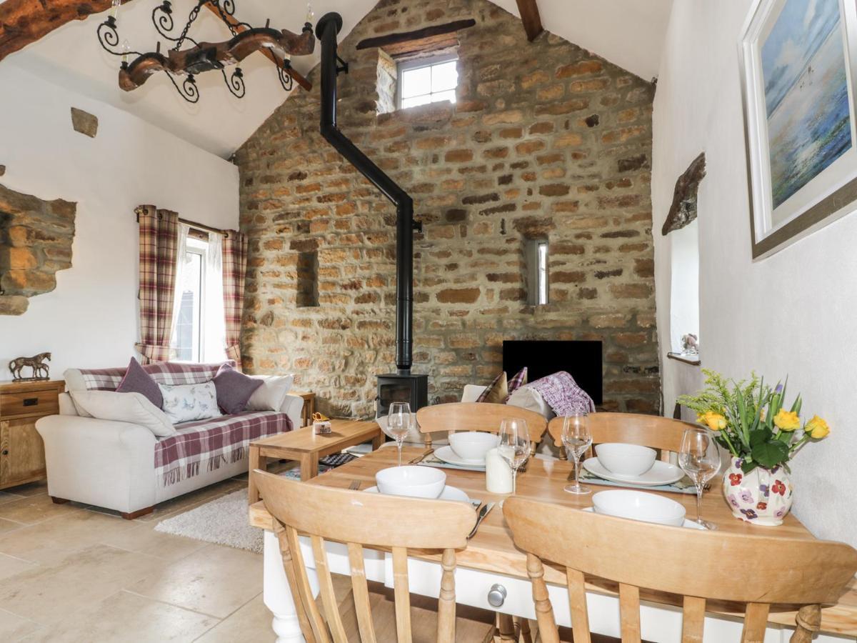 Cottage Val Fylingdales エクステリア 写真